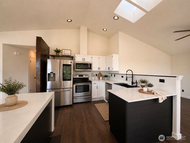 17425 Highland View Drive, Arlington, WA 98223