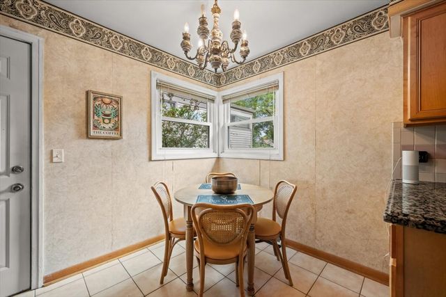 1326 CAVELL Avenue, Highland Park, IL 60035