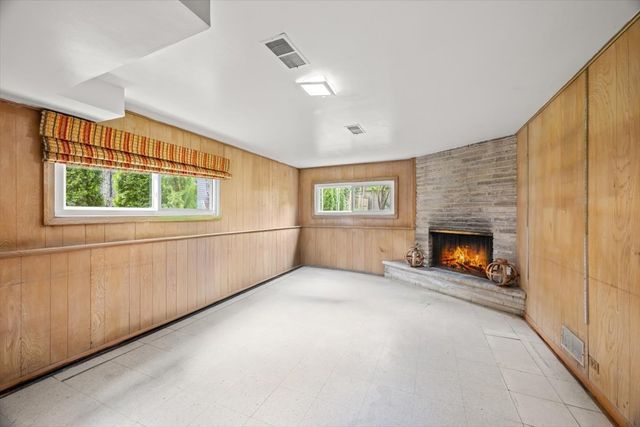 1326 CAVELL Avenue, Highland Park, IL 60035