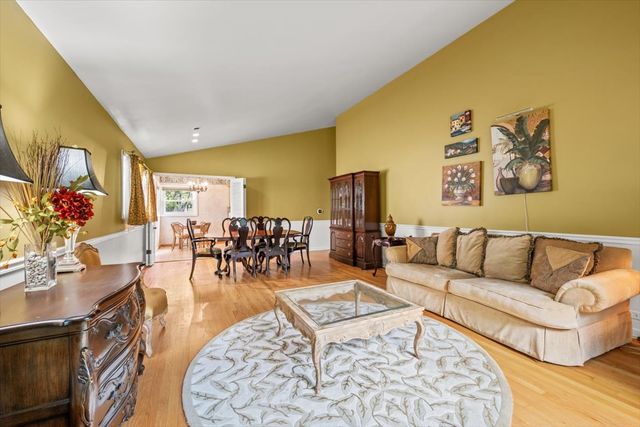 1326 CAVELL Avenue, Highland Park, IL 60035