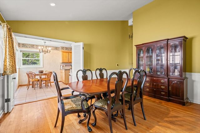 1326 CAVELL Avenue, Highland Park, IL 60035