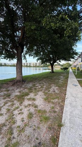 245 NE 191st Street 3012, Miami, FL 33179