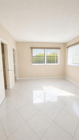 245 NE 191st Street 3012, Miami, FL 33179