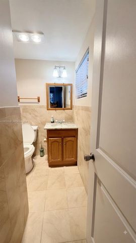 245 NE 191st Street 3012, Miami, FL 33179