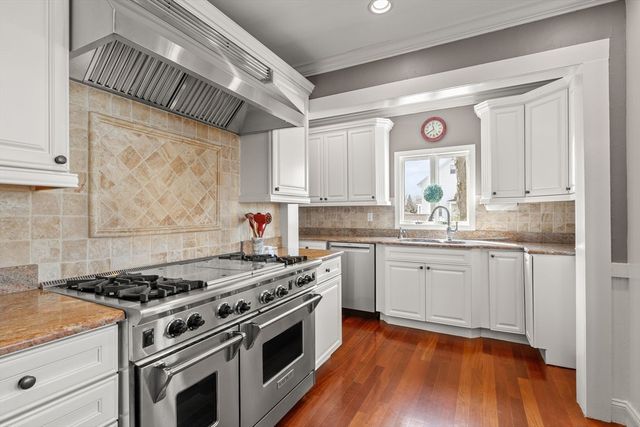 73 Union Street, Weymouth, MA 02190