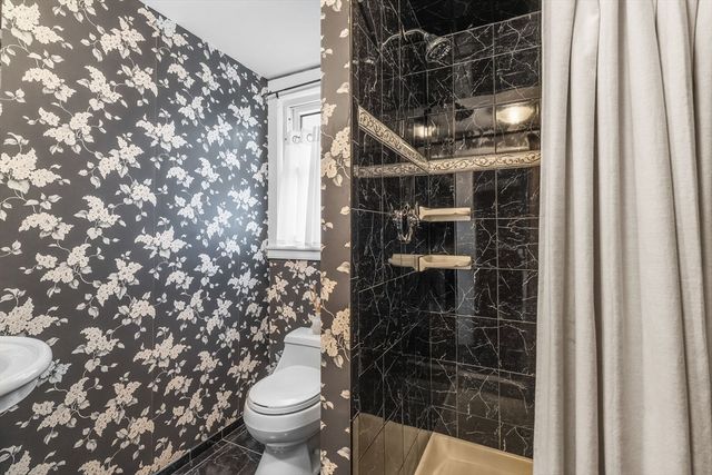 73 Union Street, Weymouth, MA 02190