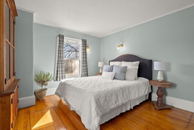 73 Union Street, Weymouth, MA 02190