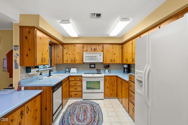 3044 Elk Lane, Grants Pass, OR 97527