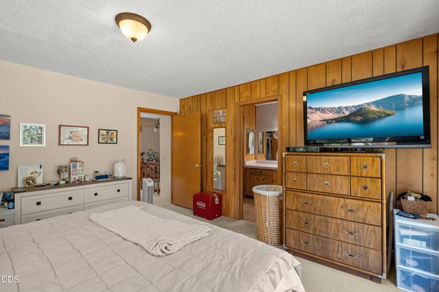 3044 Elk Lane, Grants Pass, OR 97527