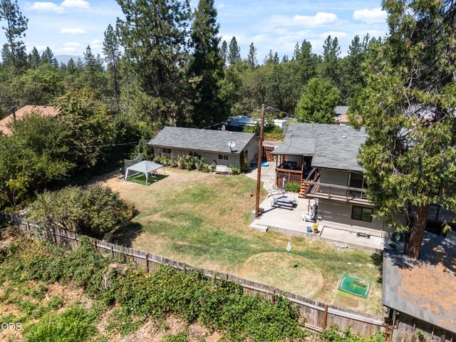 3044 Elk Lane, Grants Pass, OR 97527