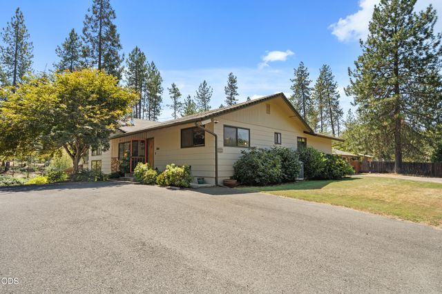 3044 Elk Lane, Grants Pass, OR 97527