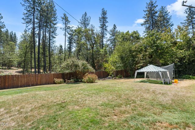 3044 Elk Lane, Grants Pass, OR 97527