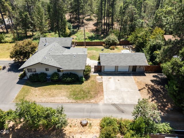 3044 Elk Lane, Grants Pass, OR 97527