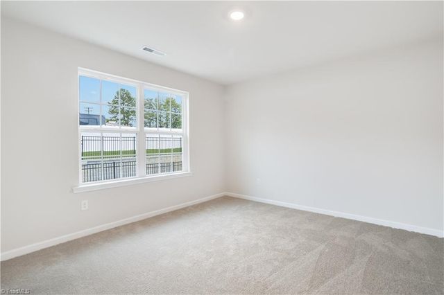 5296 Amaryllis Way, Winston-salem, NC 27104