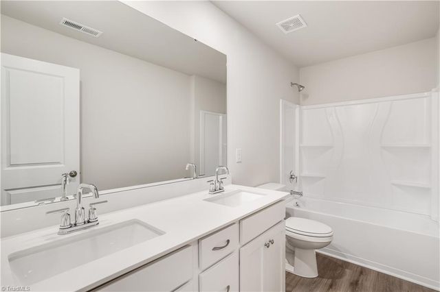 5296 Amaryllis Way, Winston-salem, NC 27104