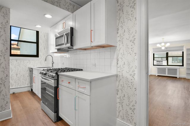 17 N Chatsworth Avenue N 7F, Larchmont, NY 10538