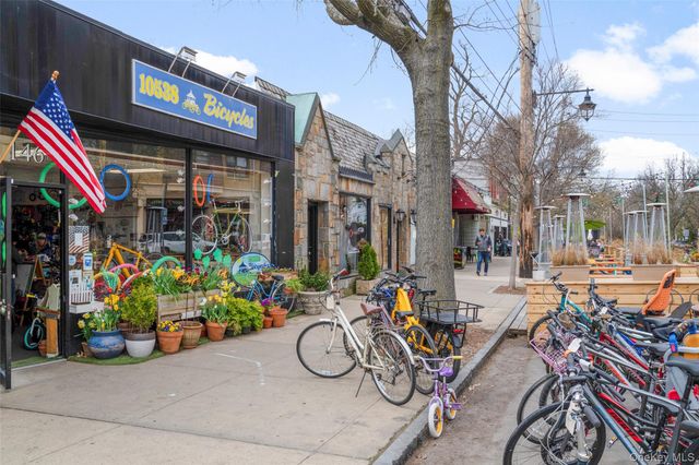 17 N Chatsworth Avenue N 7F, Larchmont, NY 10538