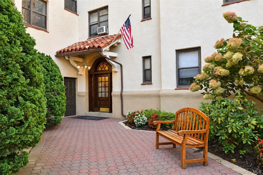 17 N Chatsworth Avenue N 7F, Larchmont, NY 10538 — photo 3
