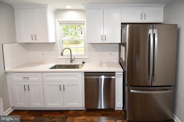 3811 FORESTDALE AVE, Woodbridge, VA 22193