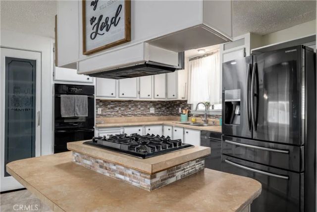 15181 Van Buren 90, Riverside, CA 92504