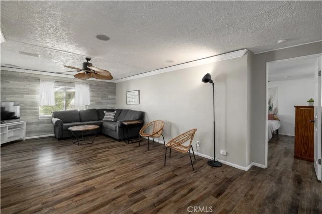 15181 Van Buren 90, Riverside, CA 92504