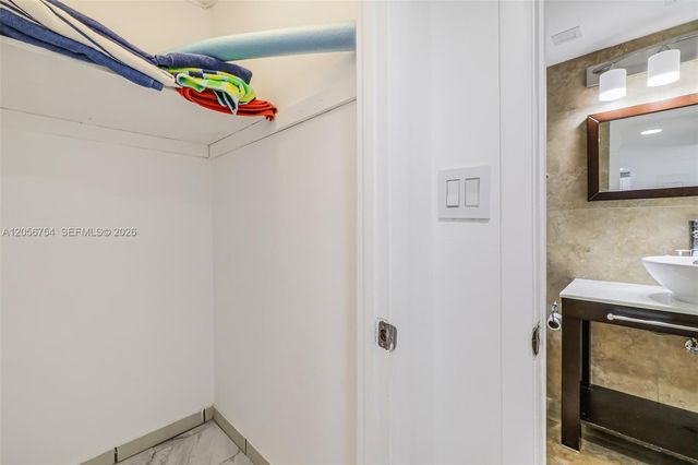 401 Ocean Drive 602, Miami Beach, FL 33139