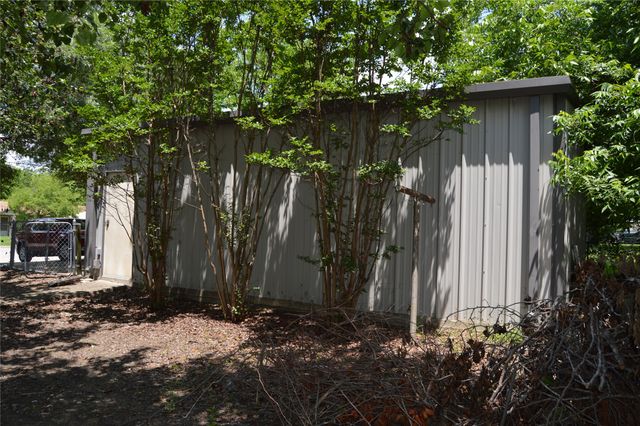 3915 Wellington Street, Greenville, TX 75401