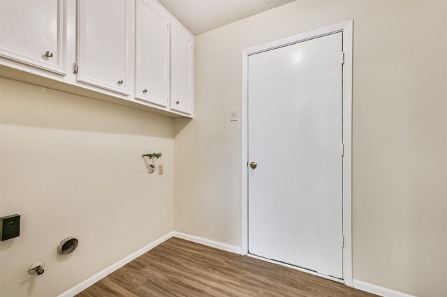 2230 E Clare Street, Deer Park, TX 77536