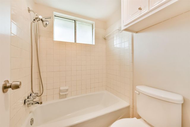 2230 E Clare Street, Deer Park, TX 77536