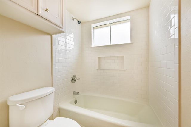 2230 E Clare Street, Deer Park, TX 77536