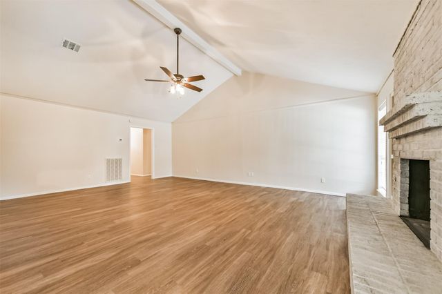 2230 E Clare Street, Deer Park, TX 77536