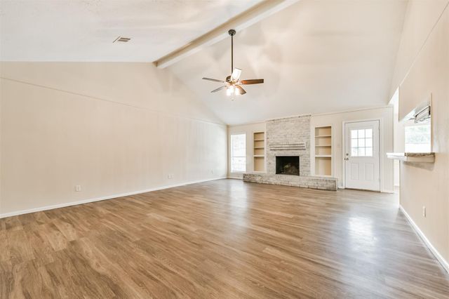 2230 E Clare Street, Deer Park, TX 77536