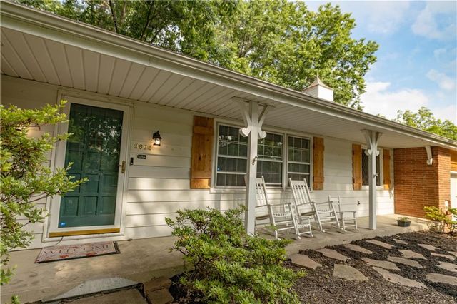 3604 S Cottage Street, Independence, MO 64055