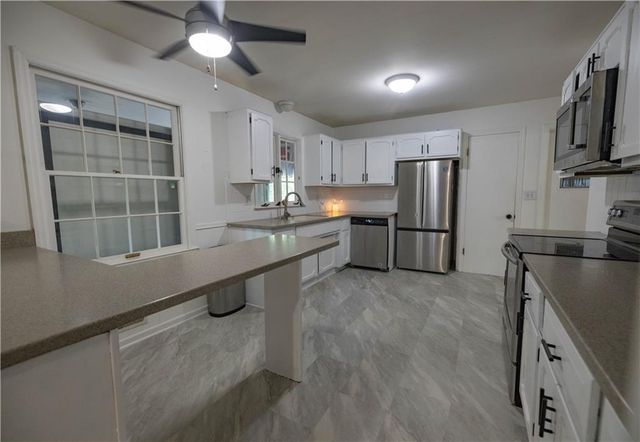 3604 S Cottage Street, Independence, MO 64055