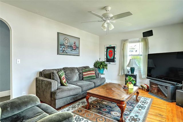 141 Cornell Street, Cranston, RI 02920