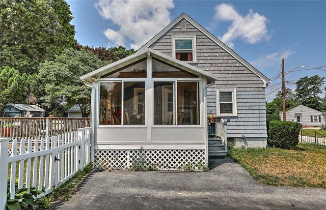 141 Cornell Street, Cranston, RI 02920