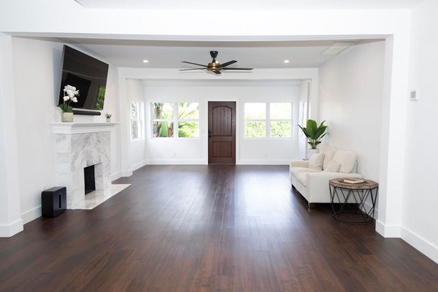 634 SE 3rd Avenue, Delray Beach, FL 33483