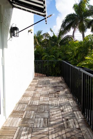 634 SE 3rd Avenue, Delray Beach, FL 33483