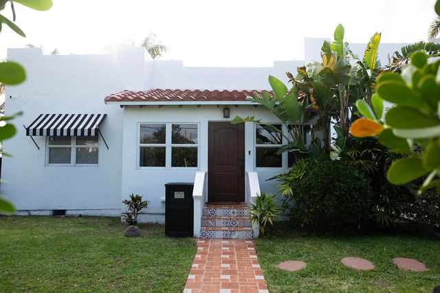 634 SE 3rd Avenue, Delray Beach, FL 33483