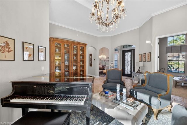 9915 Corso Bello DR, Naples, FL 34113