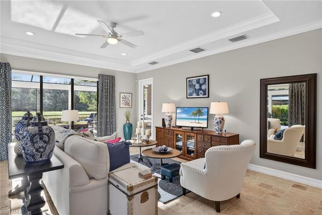 9915 Corso Bello DR, Naples, FL 34113