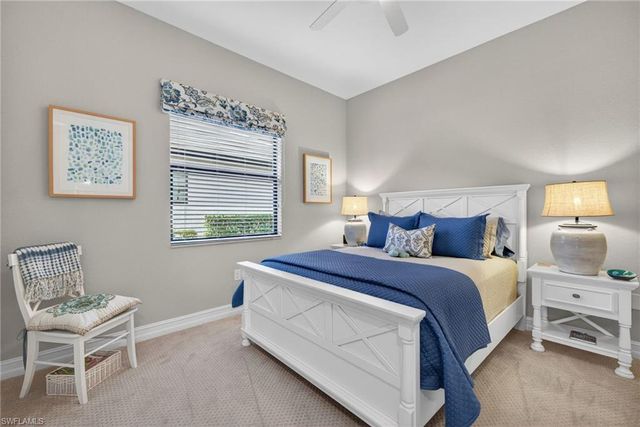 9915 Corso Bello DR, Naples, FL 34113