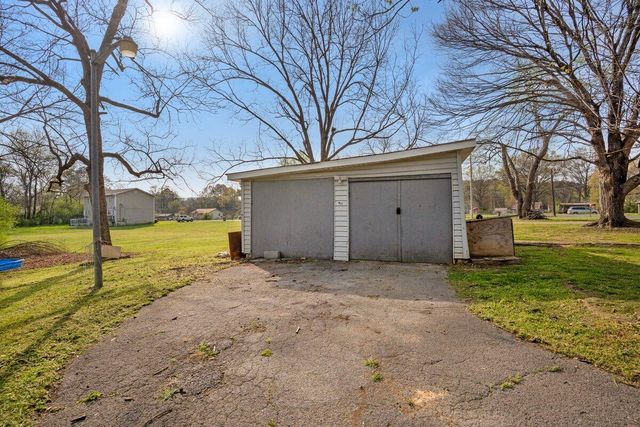 605 Thornton Street, Lafayette, GA 30728