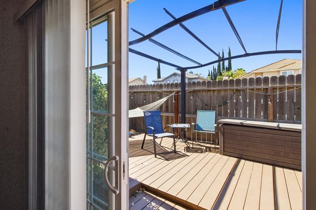 2588 Foxwood Ct, Oakdale, CA 95361