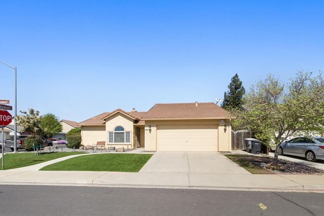 2588 Foxwood Ct, Oakdale, CA 95361