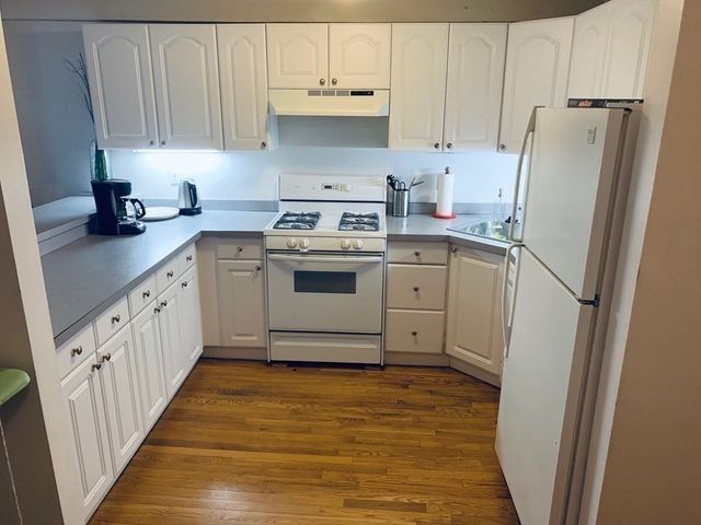 28 Piedmont St 28, Boston, MA 02116