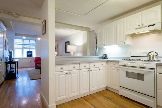 28 Piedmont St 28, Boston, MA 02116