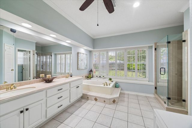 4003 Haven Pines Drive, Kingwood, TX 77345