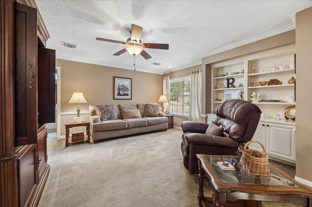 4003 Haven Pines Drive, Kingwood, TX 77345