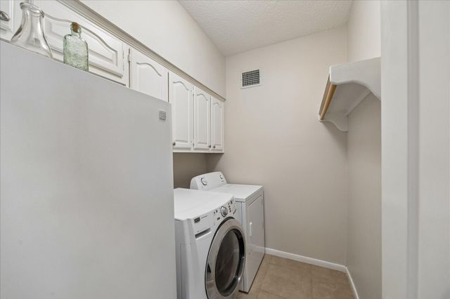 4003 Haven Pines Drive, Kingwood, TX 77345